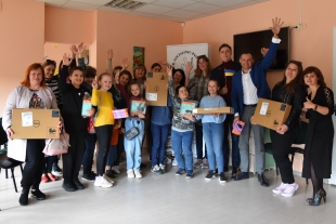 Rotary klubas ukrainiečiams dovanojo kompiuterių