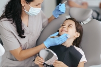 Kaip prižiūrėti dantis, kad būtų galima išvengti dantų ėduonies?