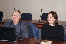 (Iš kairės į dešinę): pranešėjai – prof. G. Merkys ir dr. D. Bubelienė.