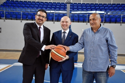 Potencialaus rėmėjo atėjimas į Jonavos sporto klubą pasirašant bendradarbiavimo memorandumą