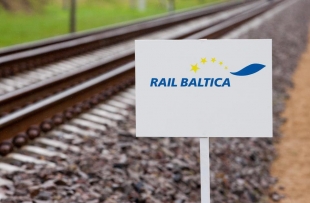 Geležinkelio „Rail Baltica” tiesėjai laukia žemės savininkų parašų