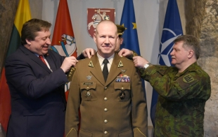 Trims Lietuvos karininkams suteikti pulkininkų laipsniai