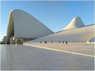 Keliaujantiems į Baku - ką rekomenduojama šiame mieste aplankyti?