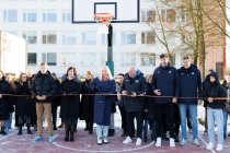 Neries pagrindinėje mokykloje – nauja krepšinio aikštelė