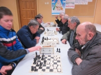 Aštuoniolika šachmatų partijų